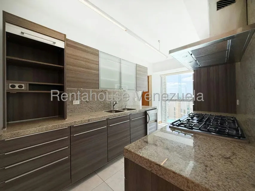 Apartamento (1 Nivel) en Alquiler en Lomas de Las Mercedes, Distrito Metropolitano - 14