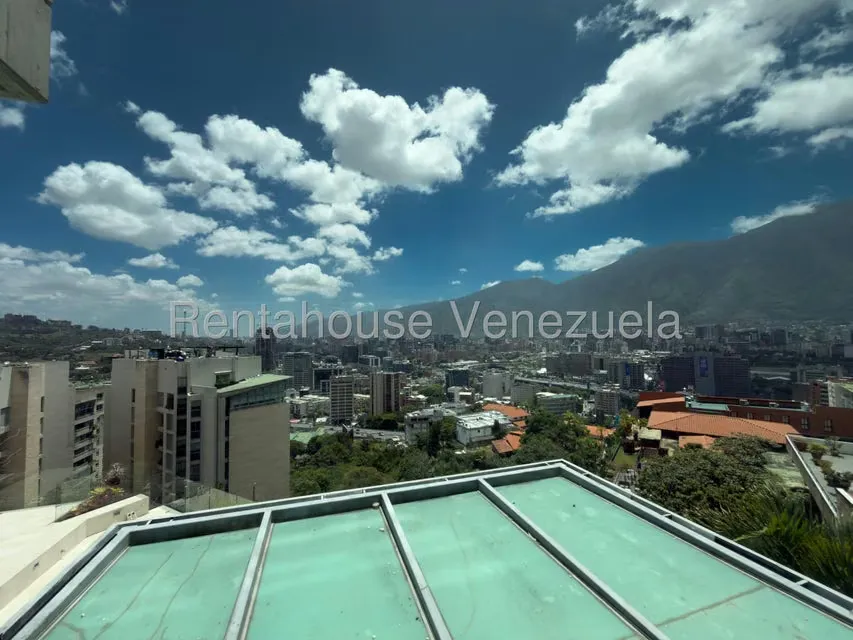 Apartamento (1 Nivel) en Alquiler en Lomas de Las Mercedes, Distrito Metropolitano - 20