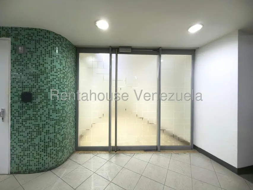 Apartamento (1 Nivel) en Alquiler en Lomas de Las Mercedes, Distrito Metropolitano - 29