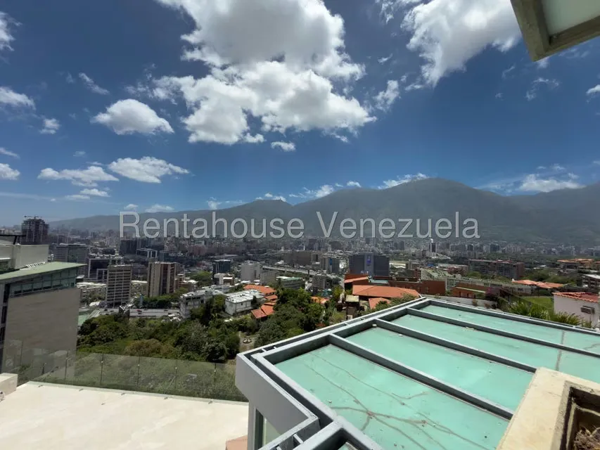 Apartamento (1 Nivel) en Alquiler en Lomas de Las Mercedes, Distrito Metropolitano - 9