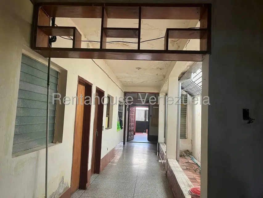 Casa (Colonial) en Venta en Casco Central, Anzoategui - 2