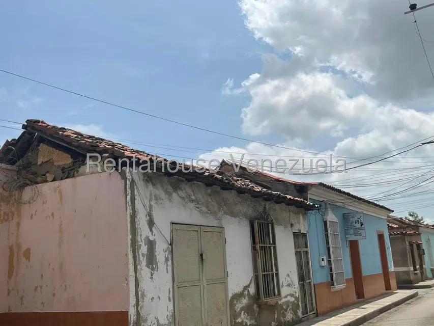 Casa (Colonial) en Venta en Casco Central, Anzoategui - 6