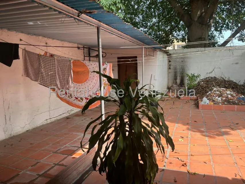 Casa (Colonial) en Venta en Casco Central, Anzoategui - 9