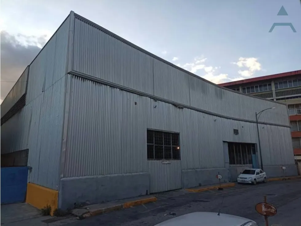 Se vende Edificio 3.198m² Boleita Sur - 2