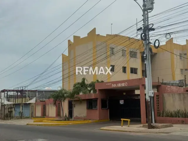 Apartamento en Los Robles Residencia Papá Armando