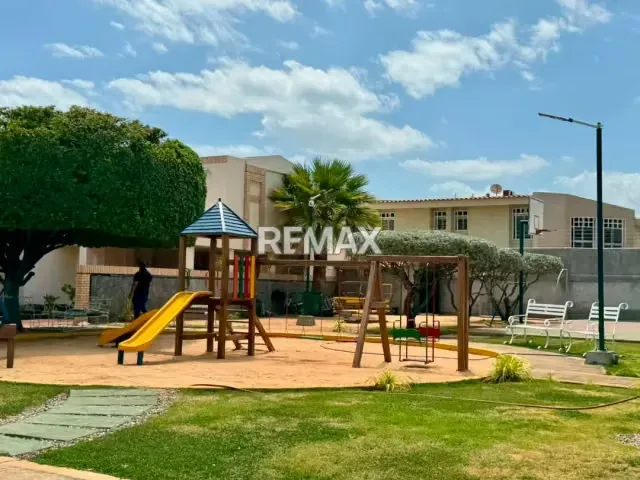 TOWNHOUSE EN VENTA EN VILLA EL ROBLEDAL, FUERZAS ARMADAS - 20