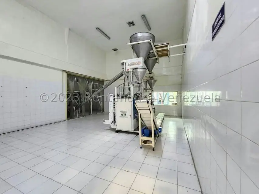 Galpon - Deposito en Venta en Zona Industrial 3, Lara - 38