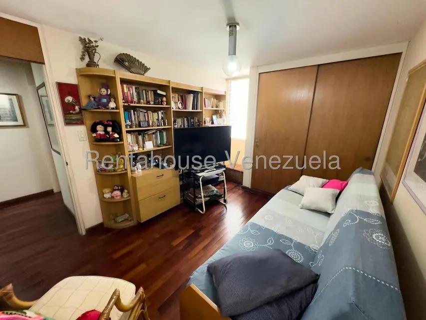 Apartamento (1 Nivel) en Venta en Colinas de Bello Monte, Distrito Metropolitano - 23