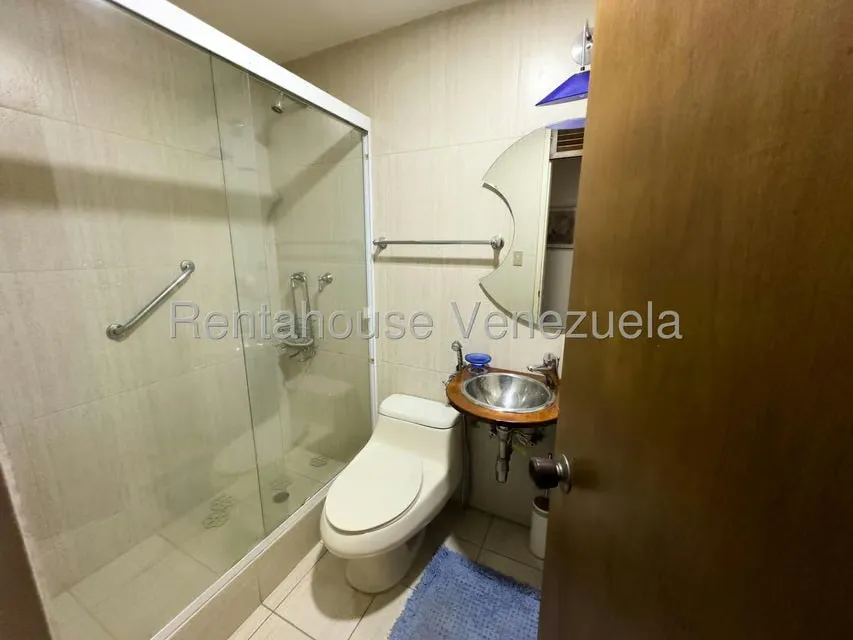 Apartamento (1 Nivel) en Venta en Colinas de Bello Monte, Distrito Metropolitano - 29
