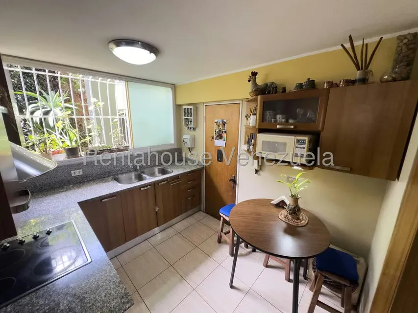 Apartamento (1 Nivel) en Venta en Colinas de Bello Monte, Distrito Metropolitano - 30