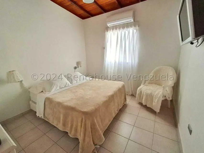Casa (1 Nivel) en Venta en Royal Park, Lara - 14