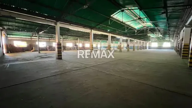 VENTA COMPIEJO DE GALPONES ZONA INDUSTRIAL NORTE - 8