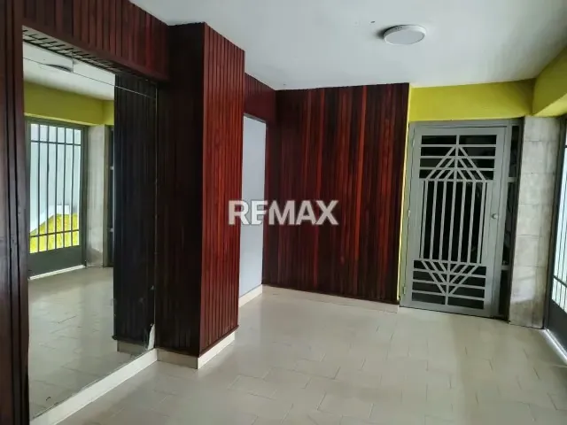 En Venta Apartamento en Av. Paseo Cabriales - 13