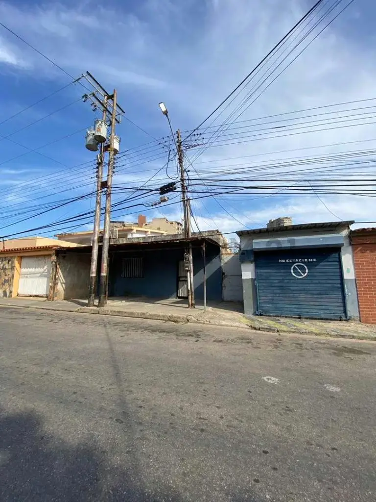 Terreno, Casa, Local Comercial