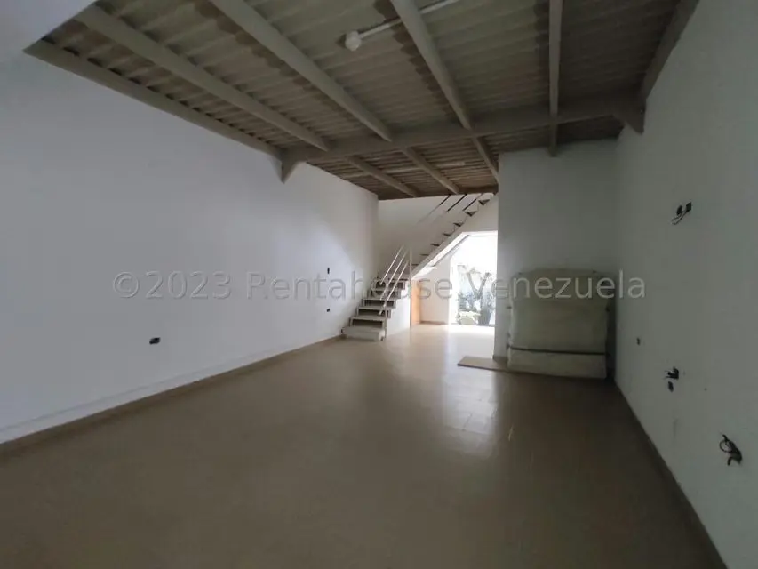 Local Comercial en Venta en El Limon, Aragua - 5