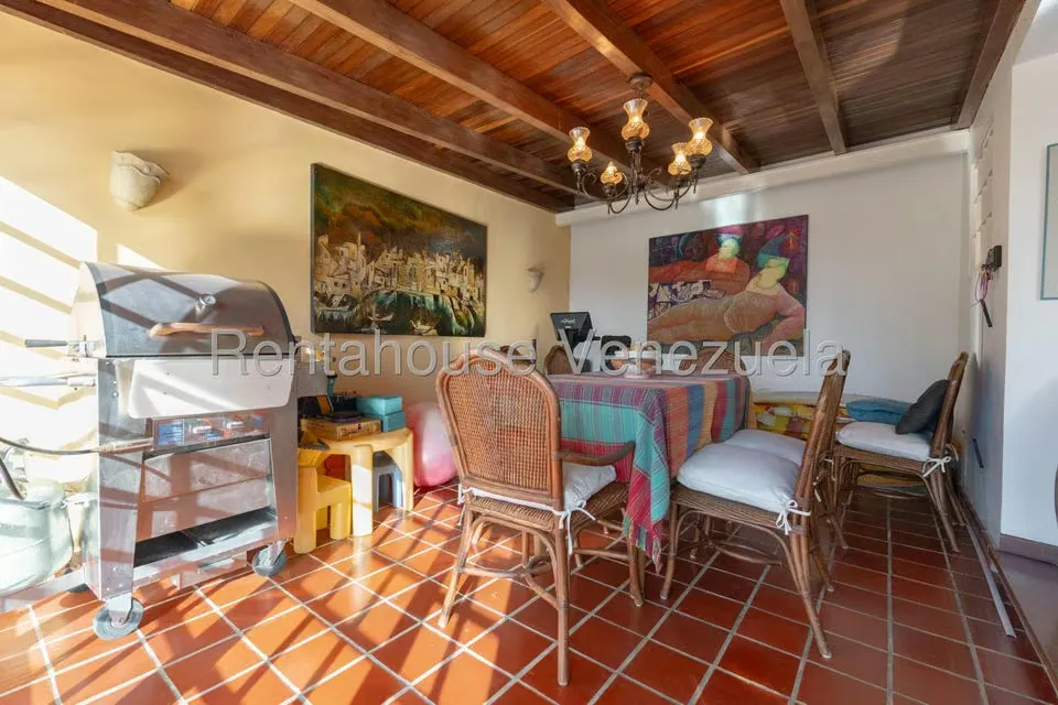 Casa (Multipes Niveles) en Alquiler en La Tahona, Distrito Metropolitano - 11