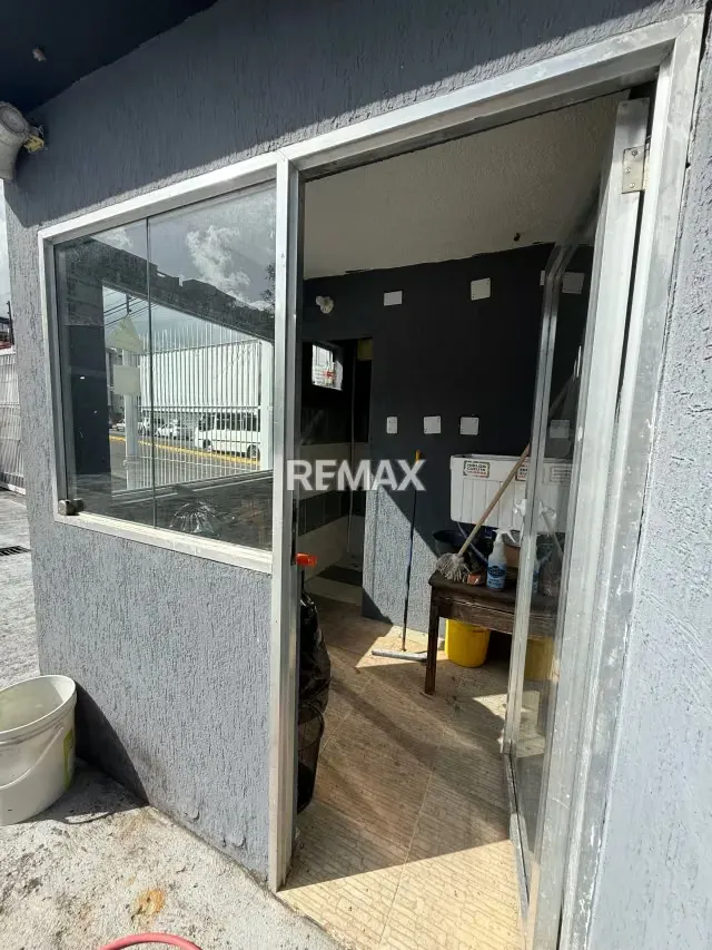 Local en venta - 16