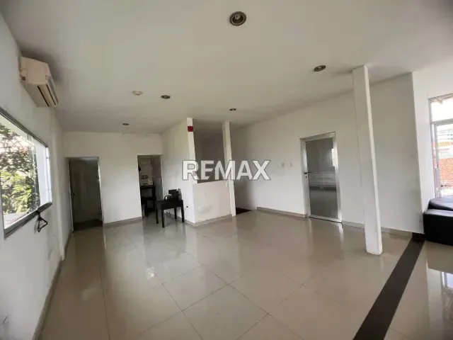 Local en venta - 20