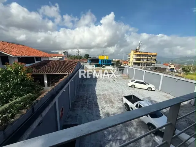 Local en venta - 3