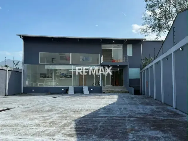 Local en venta - 4
