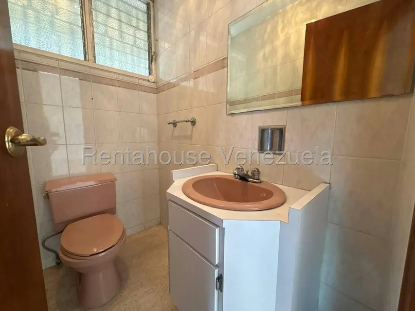 Casa (Duplex) en Venta en La Trinidad, Distrito Metropolitano - 13