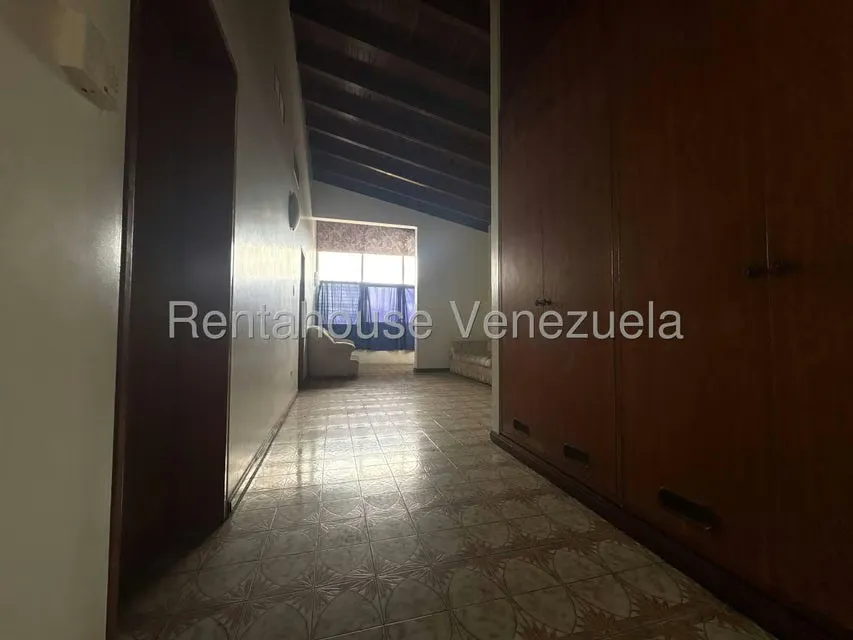 Casa (Duplex) en Venta en La Trinidad, Distrito Metropolitano - 22
