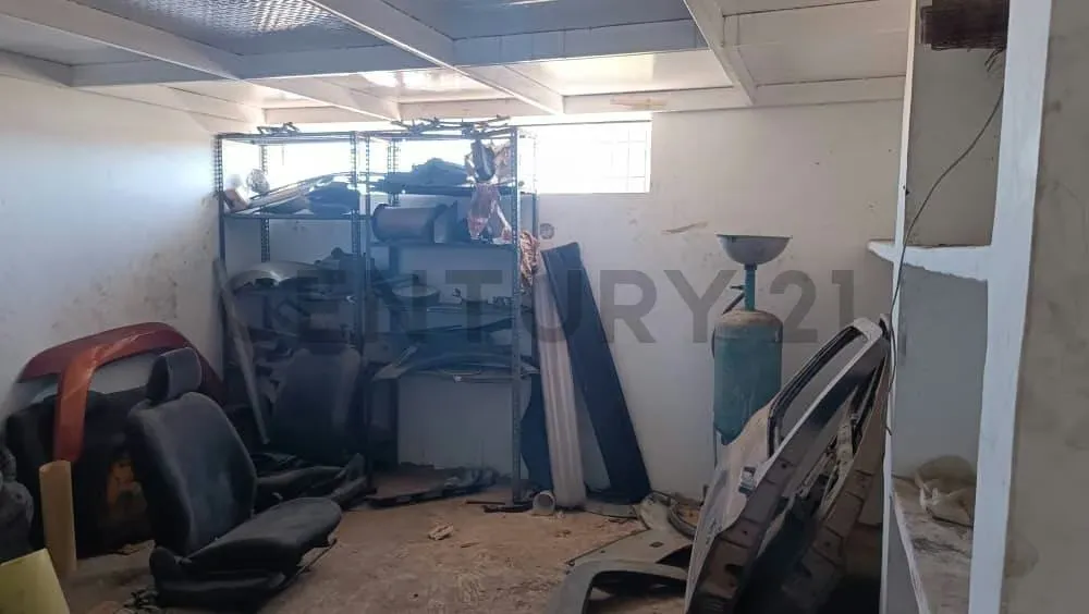 En venta Galpón para uso industrial - 19