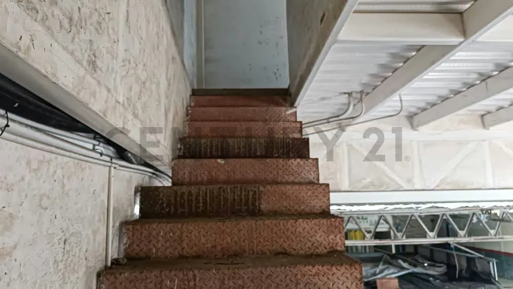 En venta Galpón para uso industrial - 10