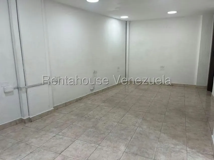 Local Comercial en Alquiler en Chacao, Distrito Metropolitano - 2