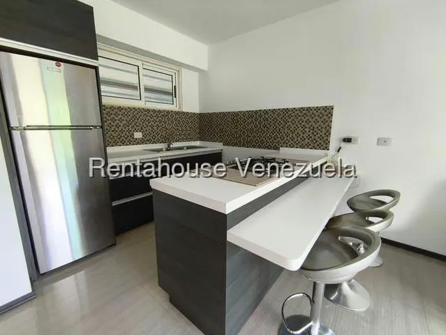 Apartamento (1 Nivel) en Alquiler en Los Guayabitos, Distrito Metropolitano - 15
