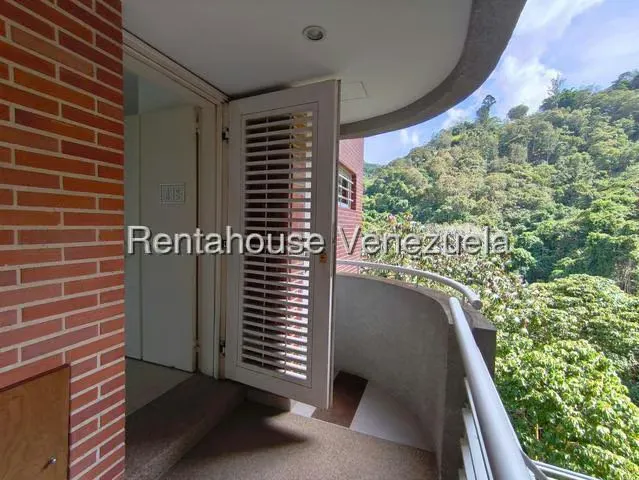 Apartamento (1 Nivel) en Alquiler en Los Guayabitos, Distrito Metropolitano - 9