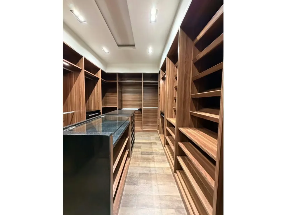 Se alquila Apto 380m² 4h+s/4.5b+s/5p La Lagunita - 25