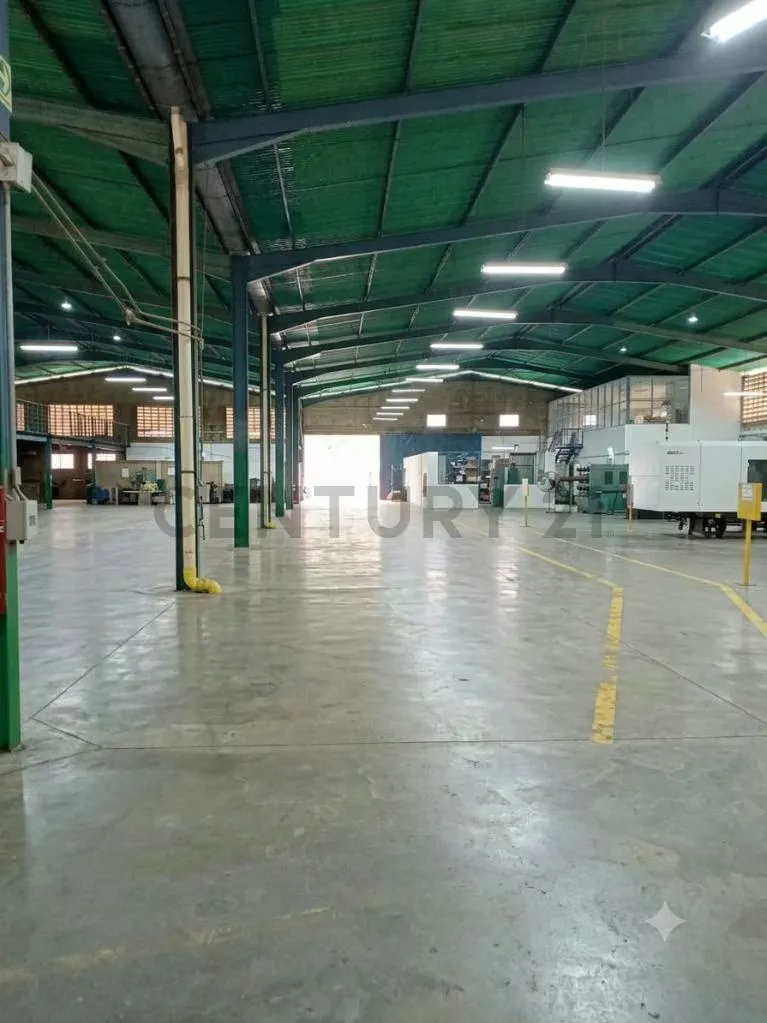 Galpón en venta con planta de inyección y soplado de plastico en Nirgua ,Yaracuy - 4