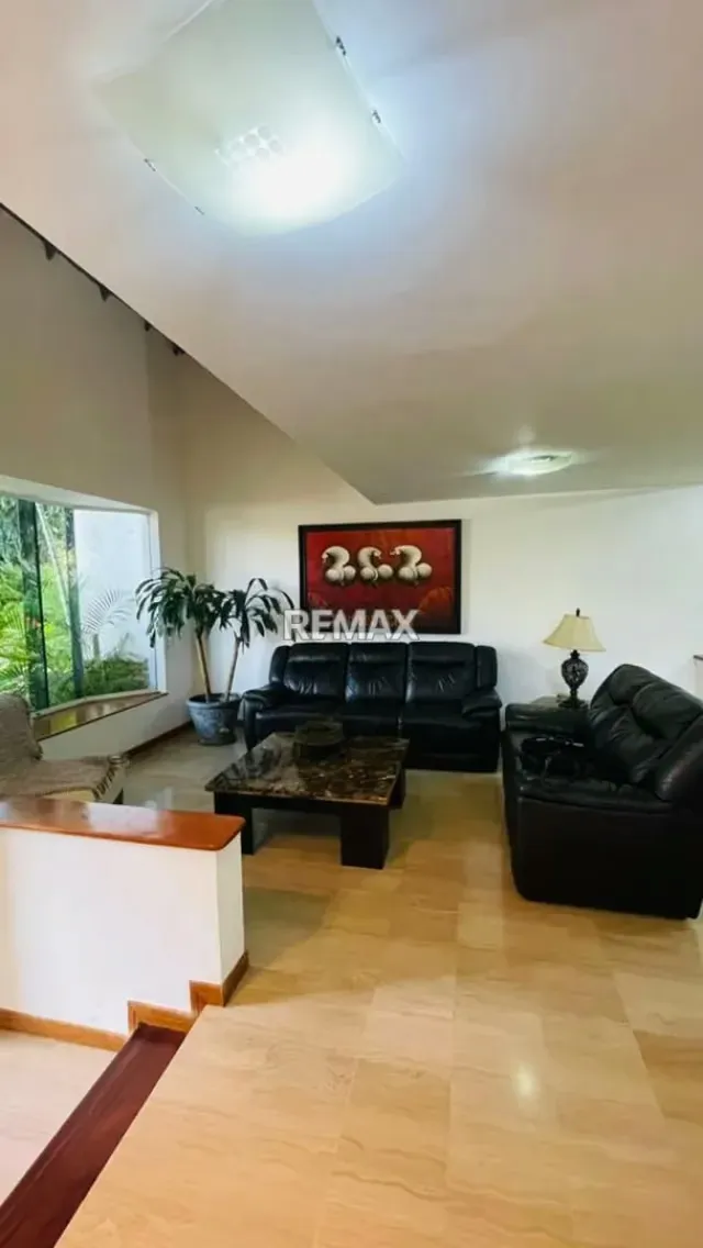 Exquisito Townhouse Residencia El Viñedo - 3