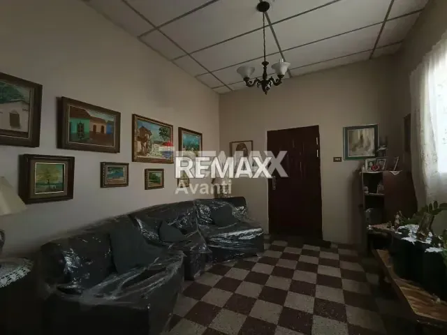 Casa en venta en Santa Irene - Punto Fijo - 2