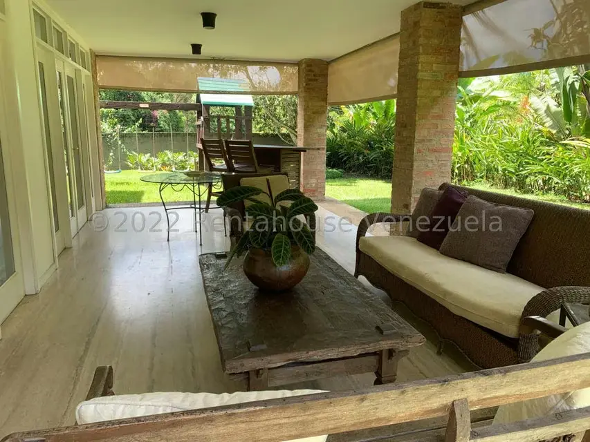 Casa (Duplex) en Venta en La Lagunita Country Club, Distrito Metropolitano - 3