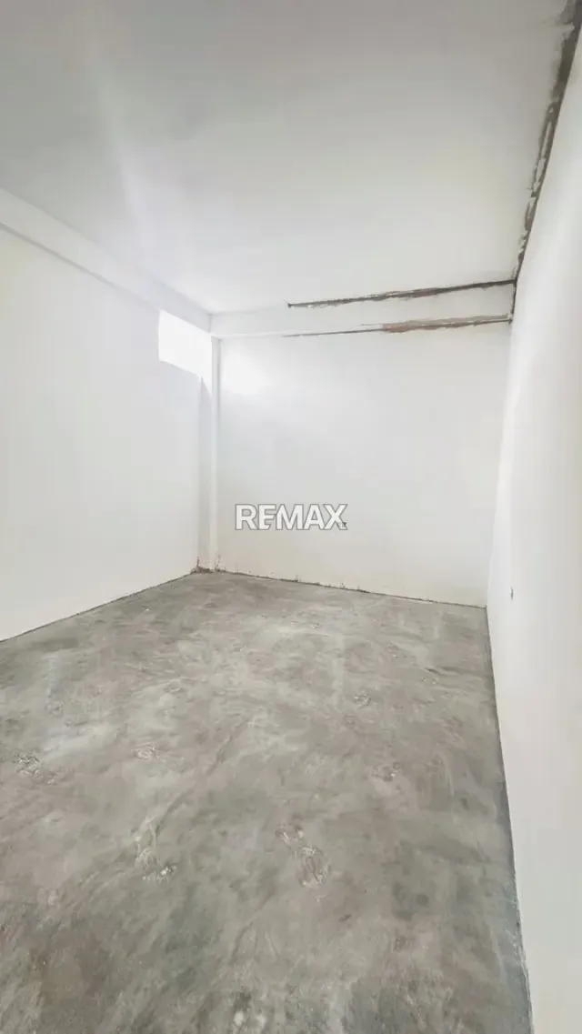 EN VENTA Apartamento en obra gris Ubicación monseñor Briceño..tariba , municipio Cardenas . Área contrucción: 55,26 MT2 - 7