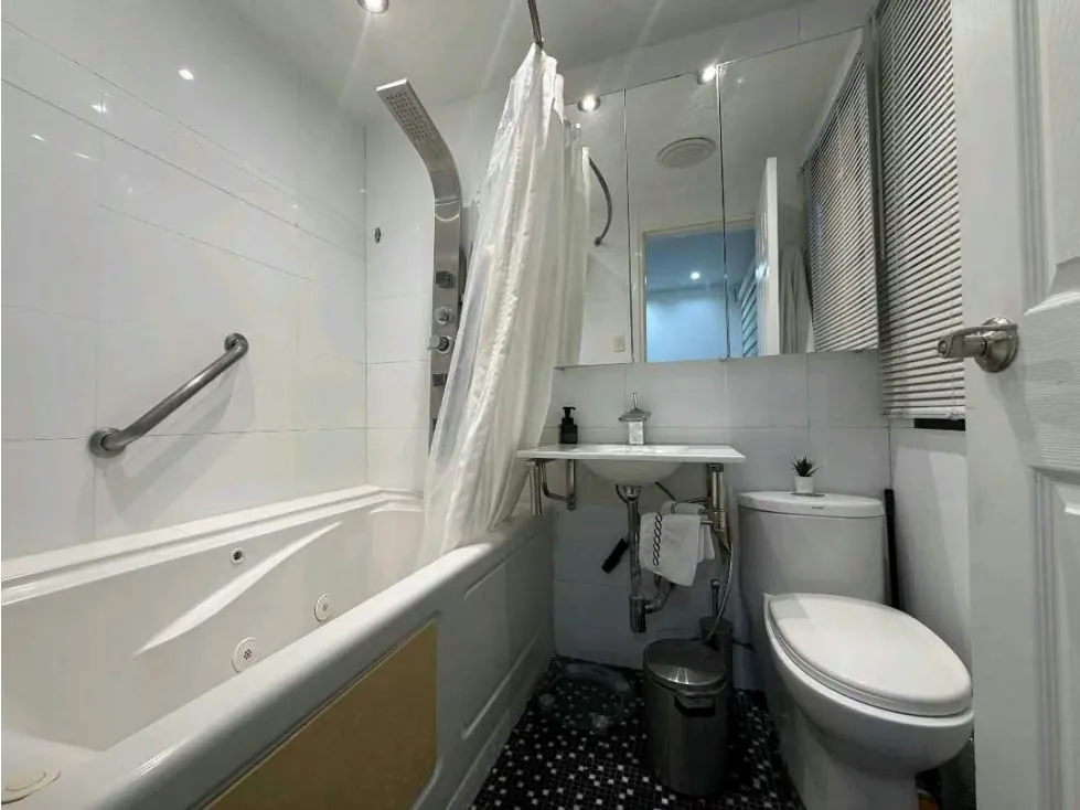 Apartamento en venta 81m2. Altamira - 11