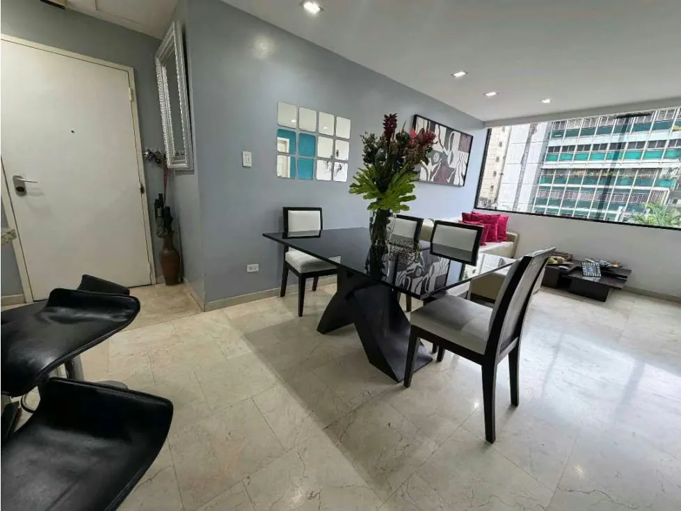 Apartamento en venta 81m2. Altamira - 19