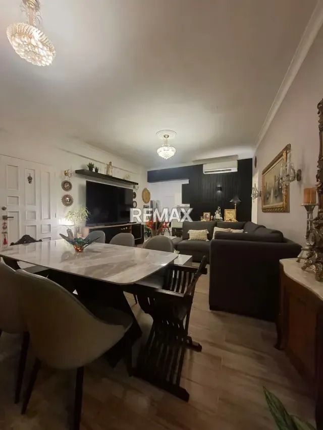 Venta, Apartamento remodelado, final de la Av. Casanova - 3