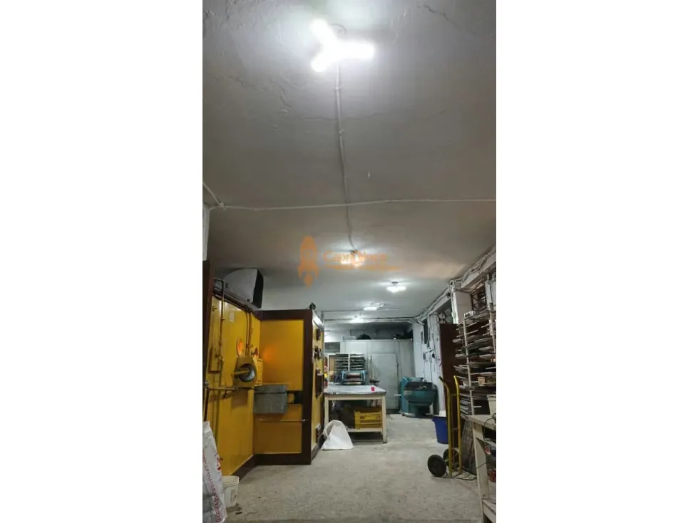 Prestigiosa Panaderia En Venta en av. las Ferias. TCL L 9644249 - 12