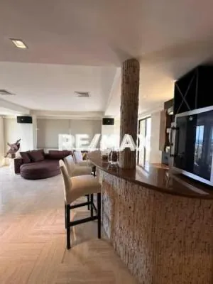 Penthouse en Venta Edif. Claudia Cristina - 2