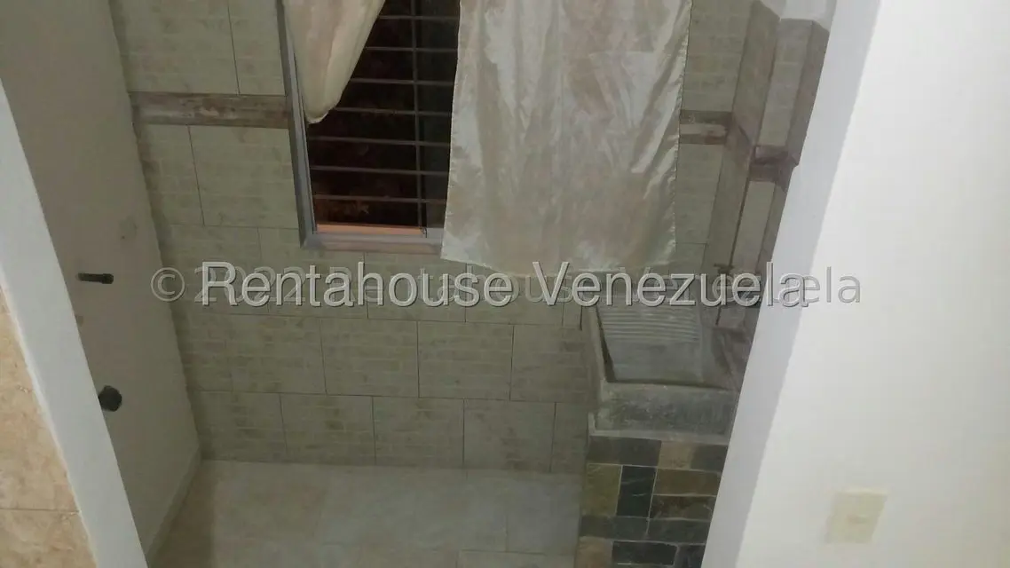 Apartamento (Planta Baja) en Venta en Paraparal, Carabobo - 12