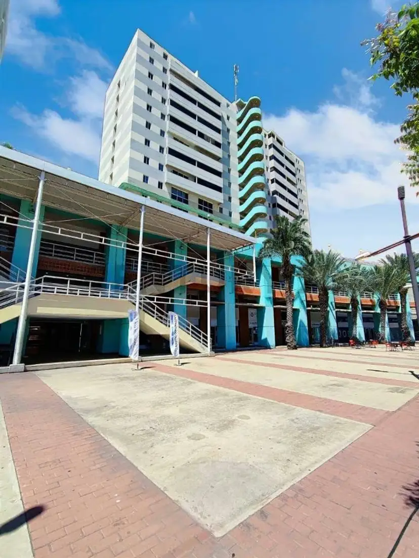 Venta Local Comercial Dúplex en el Centro Comercial Aventura Plaza Lechería