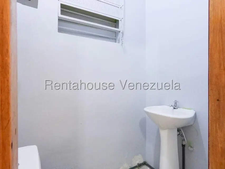 Casa (1 Nivel) en Alquiler en Del Este, Lara - 22