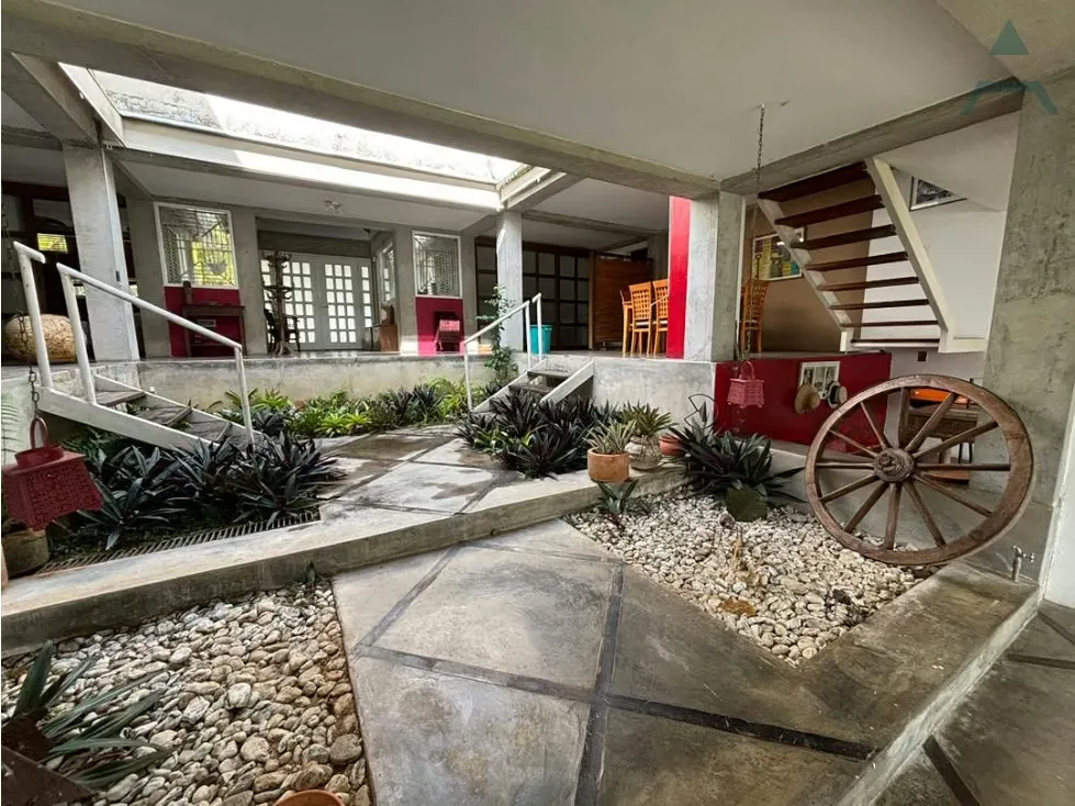 Se vende casa 10000m² 4h+s/4b+s/20p Los Anaucos Norte - 10