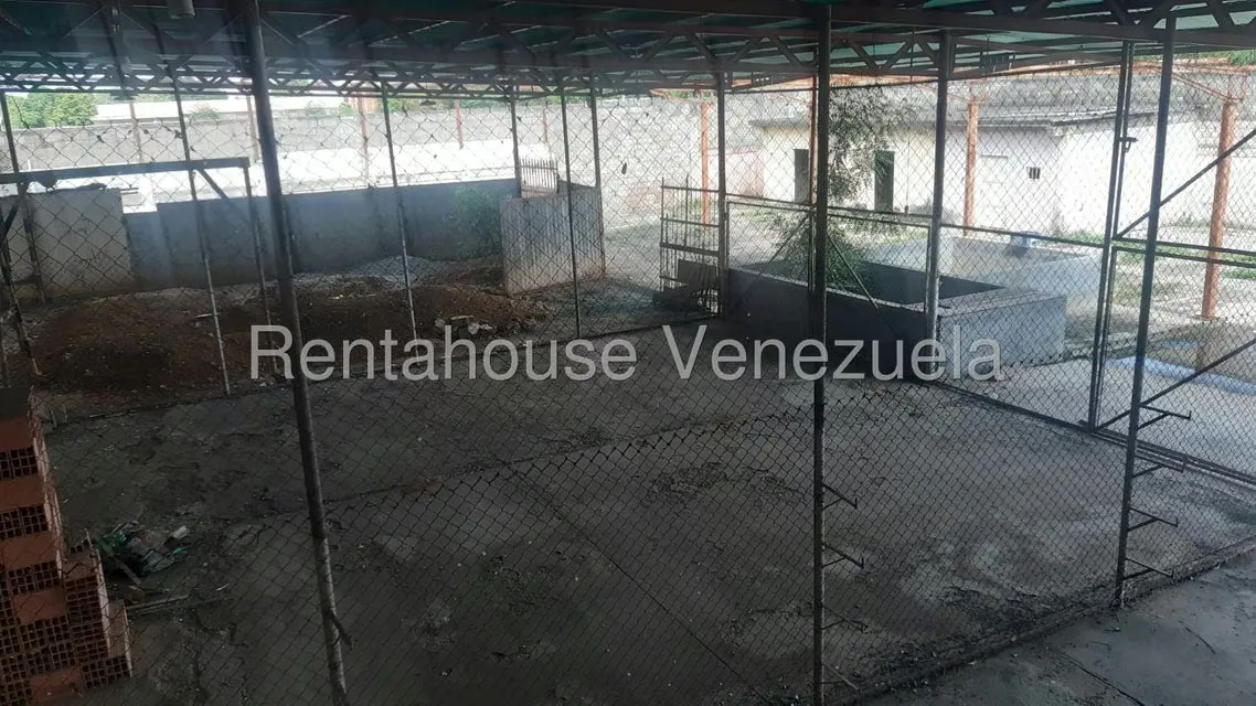 Galpon - Deposito en Venta en Calle 42, Zulia - 11