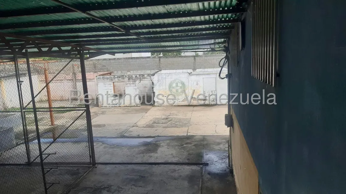 Galpon - Deposito en Venta en Calle 42, Zulia - 12