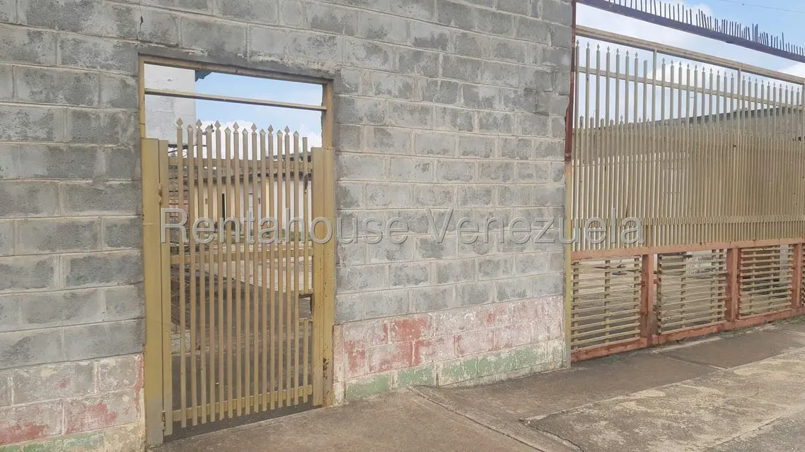 Galpon - Deposito en Venta en Calle 42, Zulia - 14
