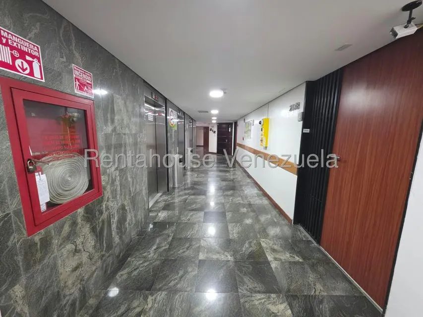 Oficina en Alquiler en Chuao, Distrito Metropolitano - 14